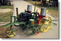 Self-propelled corn planter